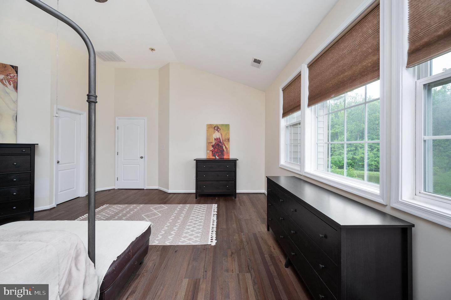 16647 SPACE MORE CIR, WOODBRIDGE, Virginia 22191, 4 Bedrooms Bedrooms, ,4 BathroomsBathrooms,Residential,For sale,16647 SPACE MORE CIR,VAPW2090234 MLS # VAPW2090234