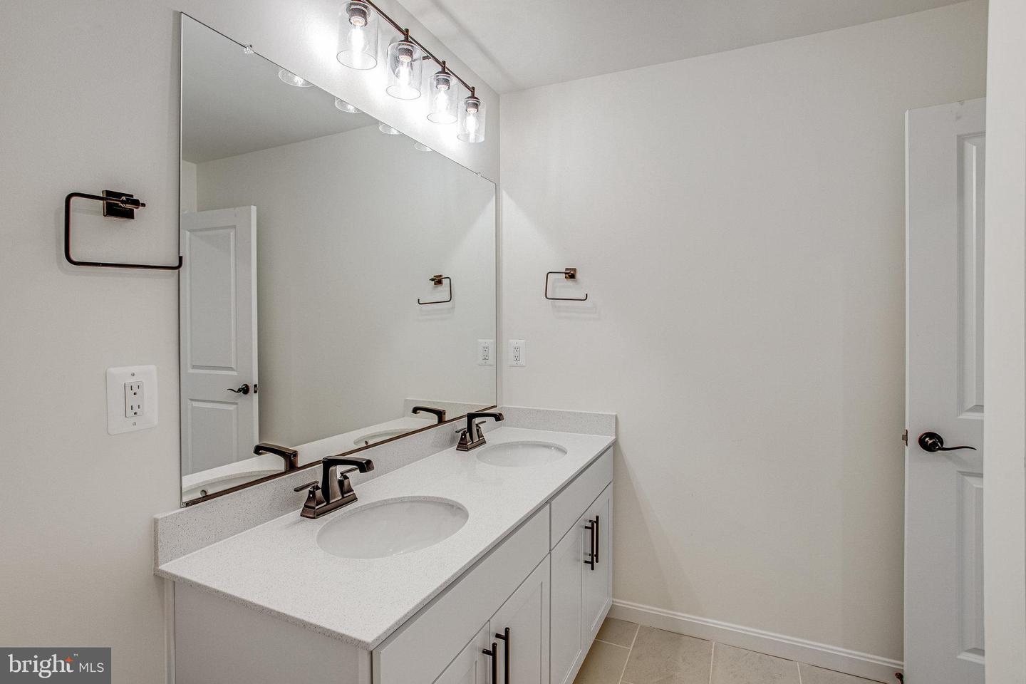 7111 BRAXTON CT, RUTHER GLEN, Virginia 22546, 4 Bedrooms Bedrooms, ,2 BathroomsBathrooms,Residential,For sale,7111 BRAXTON CT,VACV2007850 MLS # VACV2007850