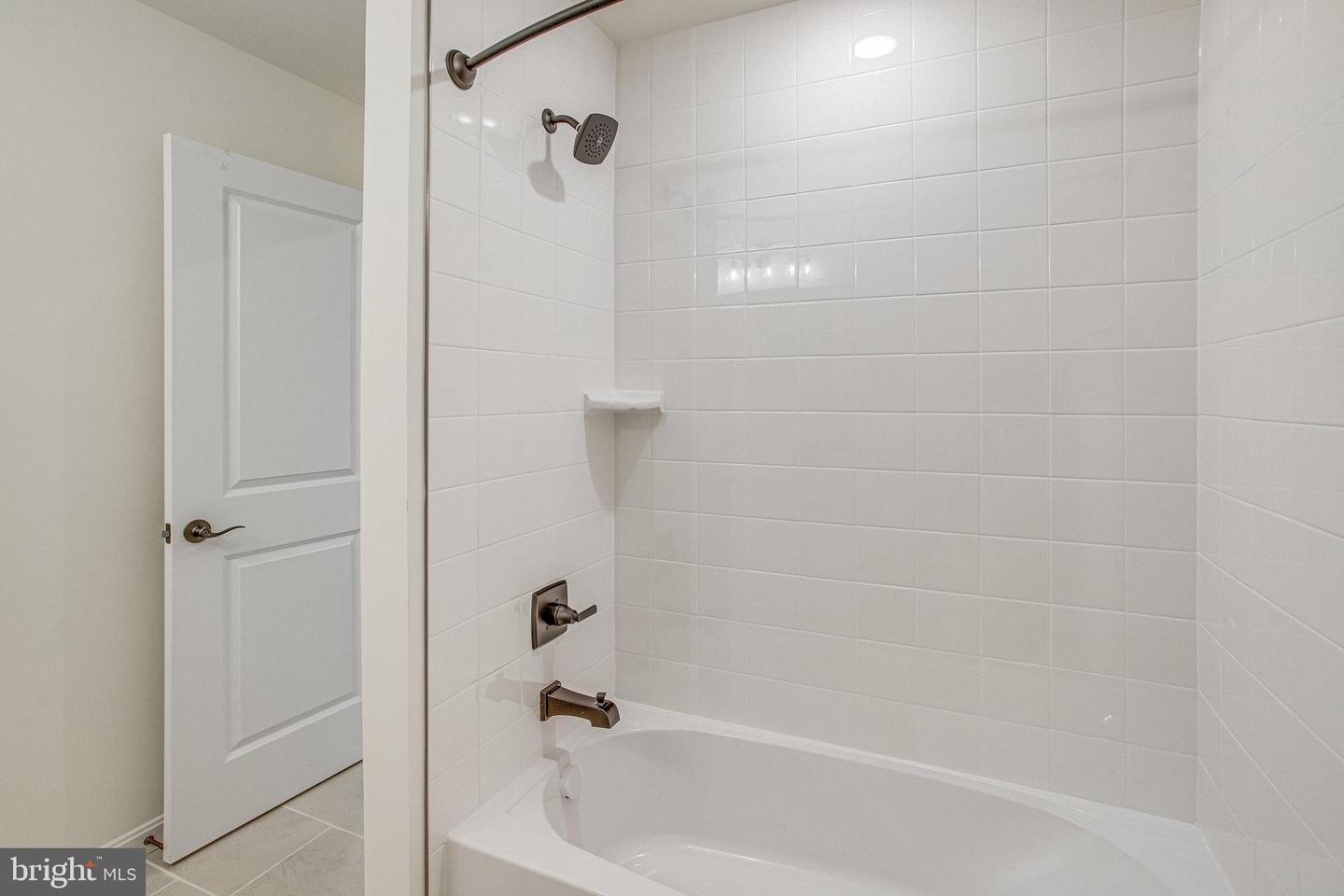 7111 BRAXTON CT, RUTHER GLEN, Virginia 22546, 4 Bedrooms Bedrooms, ,2 BathroomsBathrooms,Residential,For sale,7111 BRAXTON CT,VACV2007850 MLS # VACV2007850