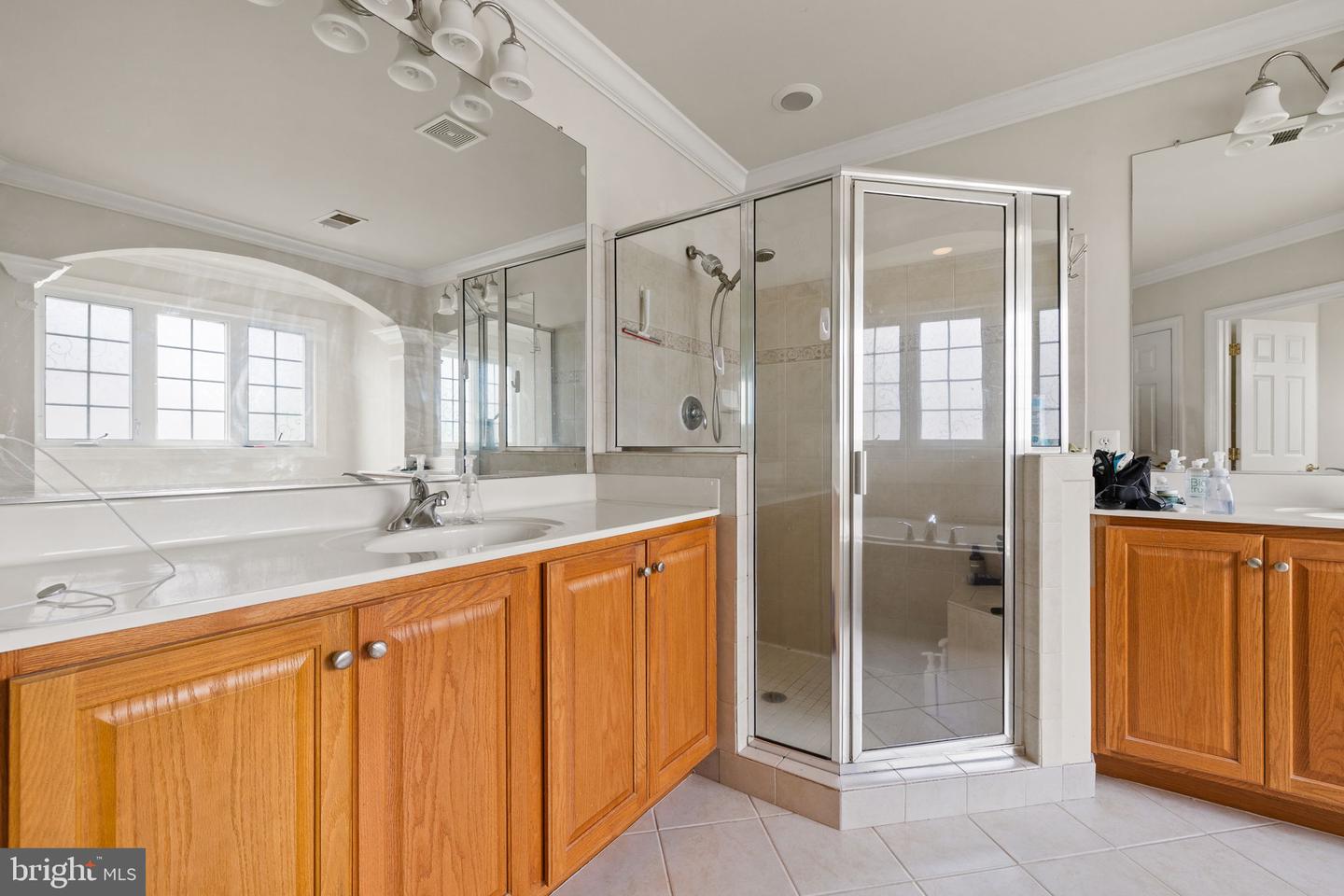 18547 KERILL RD, TRIANGLE, Virginia 22172, 4 Bedrooms Bedrooms, ,2 BathroomsBathrooms,Residential,For sale,18547 KERILL RD,VAPW2090326 MLS # VAPW2090326