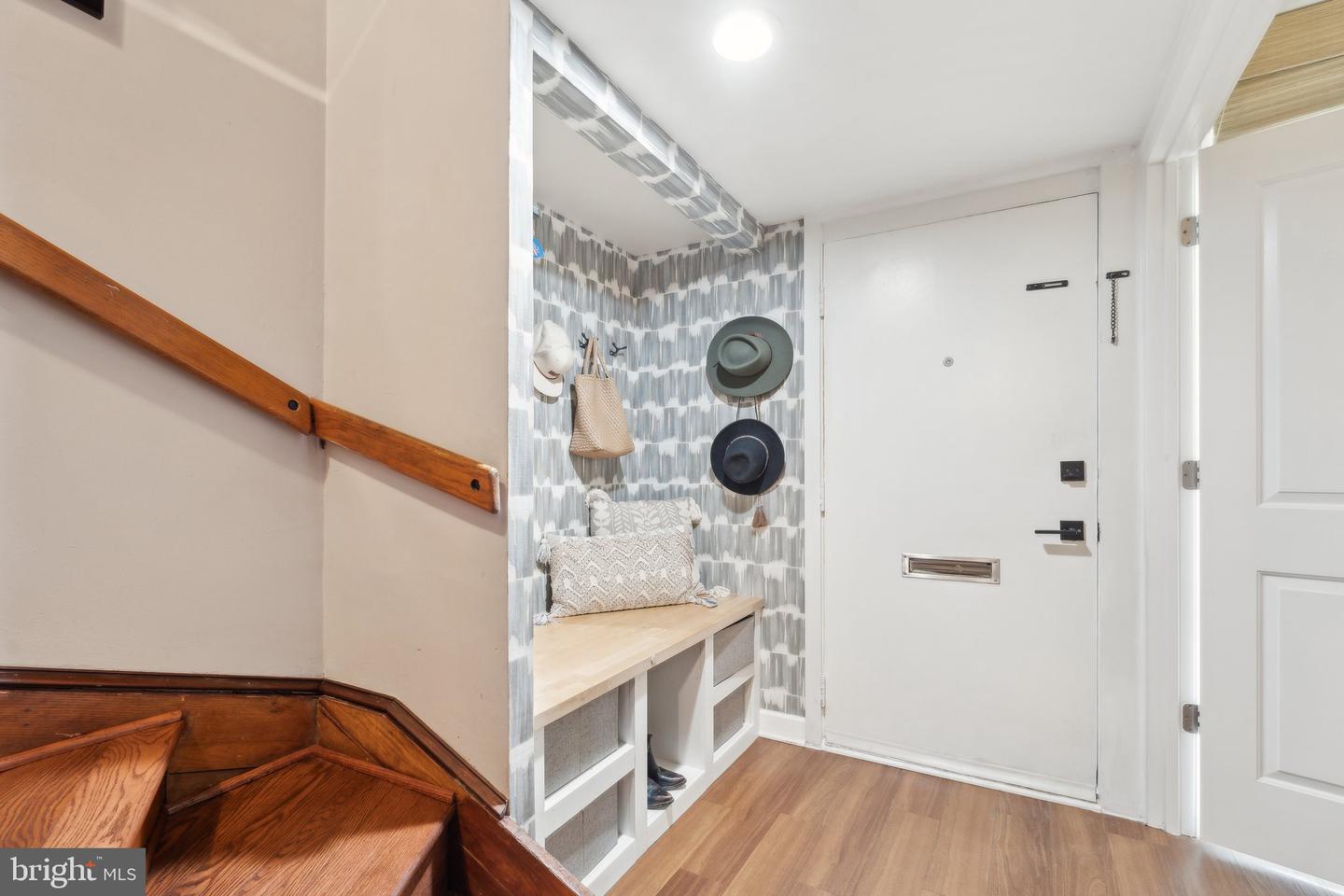 11599 MAPLE RIDGE RD, RESTON, Virginia 20190, 3 Bedrooms Bedrooms, ,2 BathroomsBathrooms,Residential,For sale,11599 MAPLE RIDGE RD,VAFX2229722 MLS # VAFX2229722