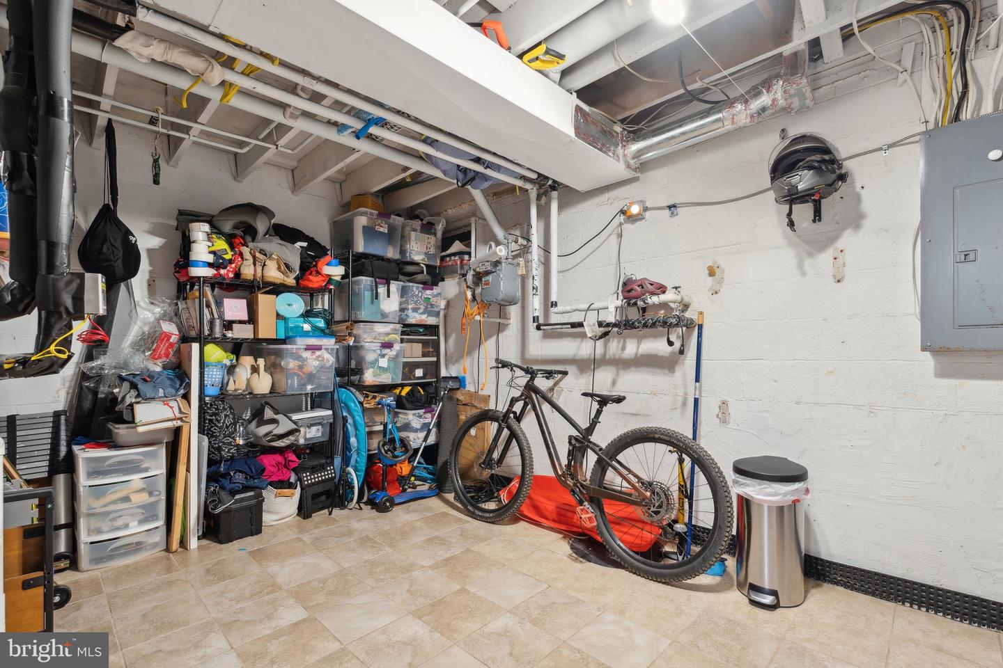 11599 MAPLE RIDGE RD, RESTON, Virginia 20190, 3 Bedrooms Bedrooms, ,2 BathroomsBathrooms,Residential,For sale,11599 MAPLE RIDGE RD,VAFX2229722 MLS # VAFX2229722