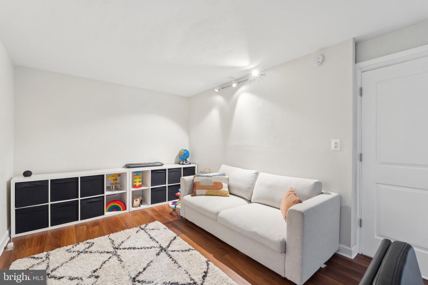 11599 MAPLE RIDGE RD, RESTON, Virginia 20190, 3 Bedrooms Bedrooms, ,2 BathroomsBathrooms,Residential,For sale,11599 MAPLE RIDGE RD,VAFX2229722 MLS # VAFX2229722