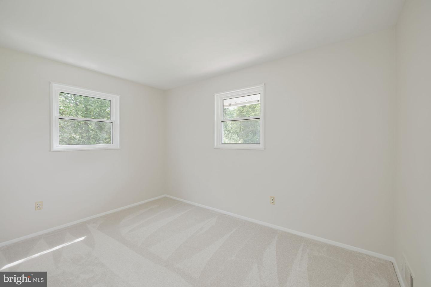 5004 EASTCHESTER CIR, ALEXANDRIA, Virginia 22310, 3 Bedrooms Bedrooms, ,2 BathroomsBathrooms,Residential,For sale,5004 EASTCHESTER CIR,VAFX2230446 MLS # VAFX2230446