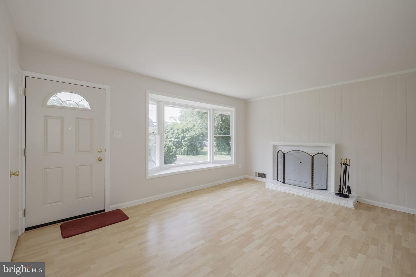 5004 EASTCHESTER CIR, ALEXANDRIA, Virginia 22310, 3 Bedrooms Bedrooms, ,2 BathroomsBathrooms,Residential,For sale,5004 EASTCHESTER CIR,VAFX2230446 MLS # VAFX2230446