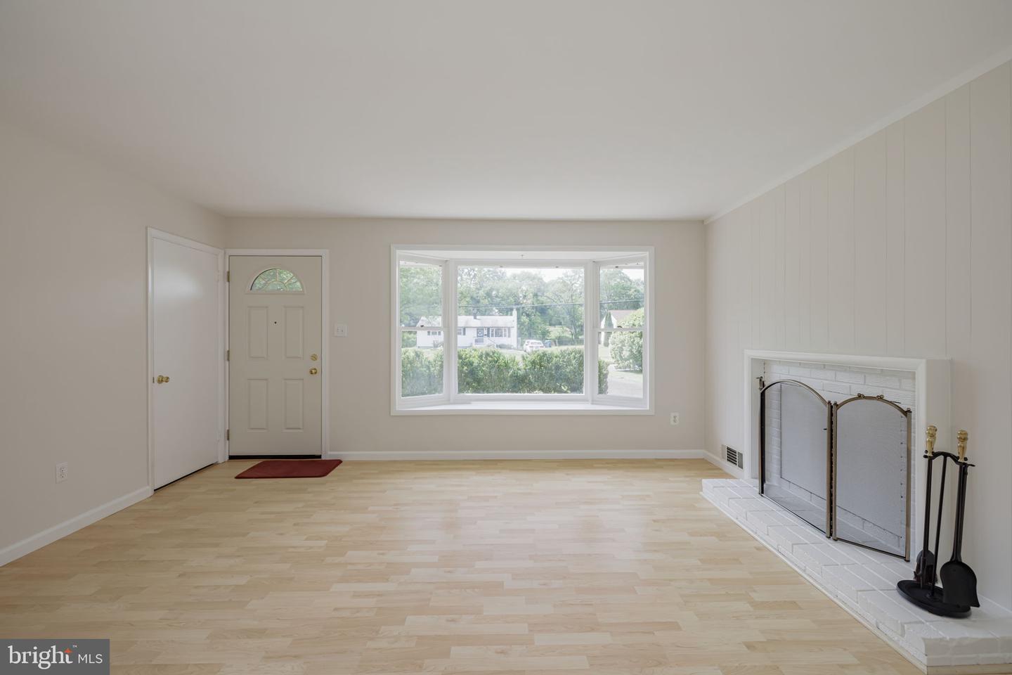 5004 EASTCHESTER CIR, ALEXANDRIA, Virginia 22310, 3 Bedrooms Bedrooms, ,2 BathroomsBathrooms,Residential,For sale,5004 EASTCHESTER CIR,VAFX2230446 MLS # VAFX2230446