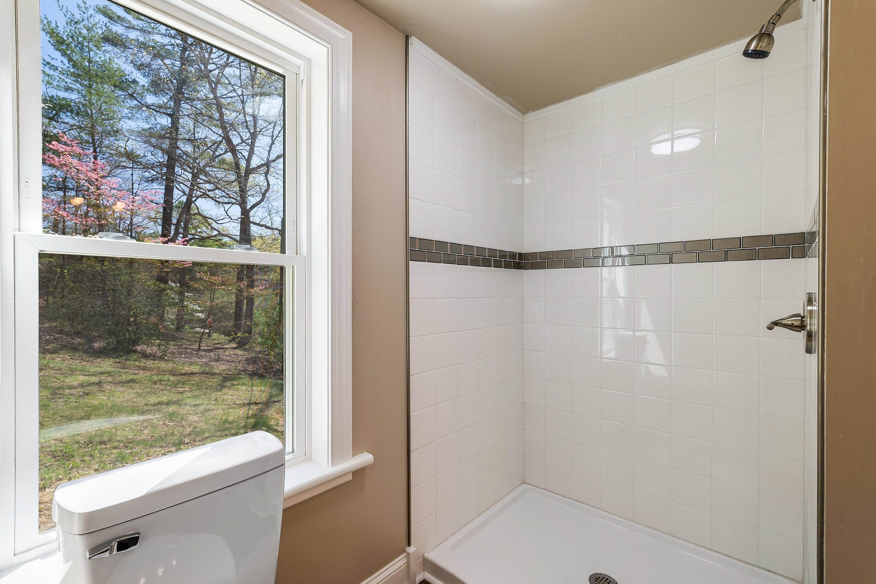 3381 HANKEY MOUNTAIN HWY, CHURCHVILLE, Virginia 24421, 2 Bedrooms Bedrooms, ,2 BathroomsBathrooms,Residential,3381 HANKEY MOUNTAIN HWY,663867 MLS # 663867