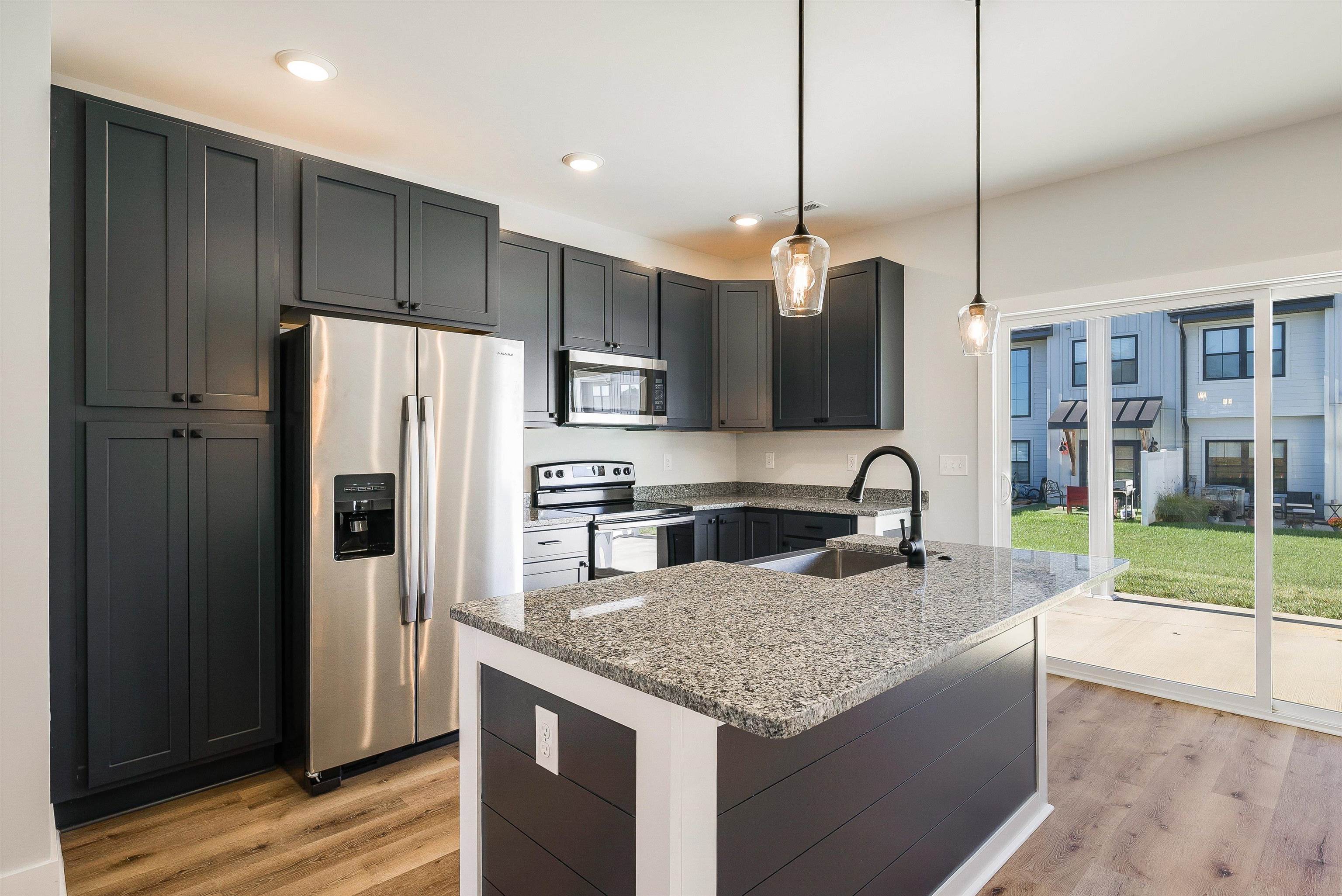 13 BARNYARD CIR, BRIDGEWATER, Virginia 22812, 3 Bedrooms Bedrooms, ,2 BathroomsBathrooms,Residential,13 BARNYARD CIR,664557 MLS # 664557