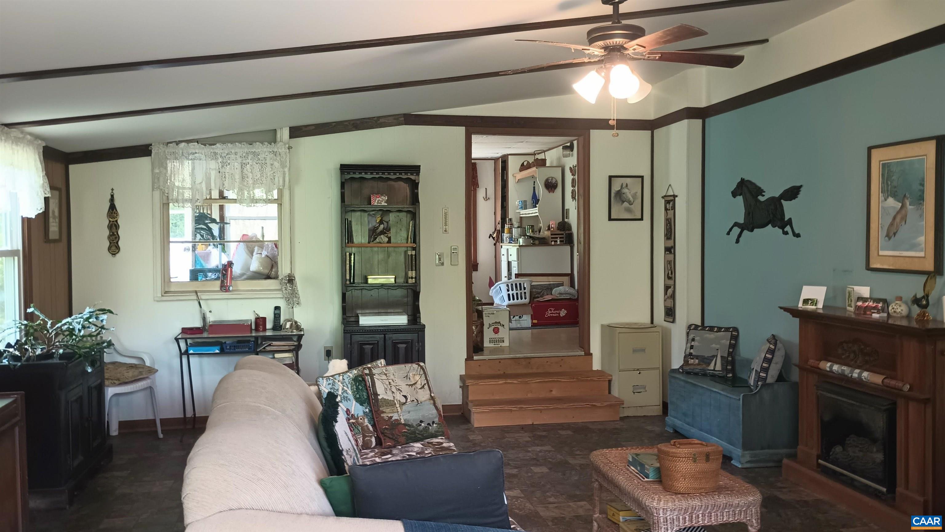 983 WILLIAMSTOWN RD, SHIPMAN, Virginia 22971, 2 Bedrooms Bedrooms, ,1 BathroomBathrooms,Residential,983 WILLIAMSTOWN RD,664559 MLS # 664559