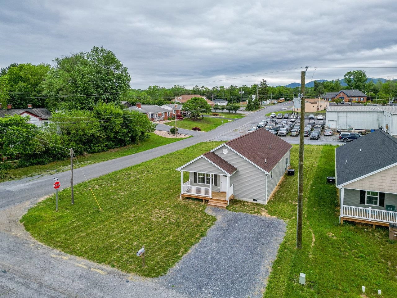 614 S SECOND ST, SHENANDOAH, Virginia 22849, 3 Bedrooms Bedrooms, ,2 BathroomsBathrooms,Residential,614 S SECOND ST,664563 MLS # 664563