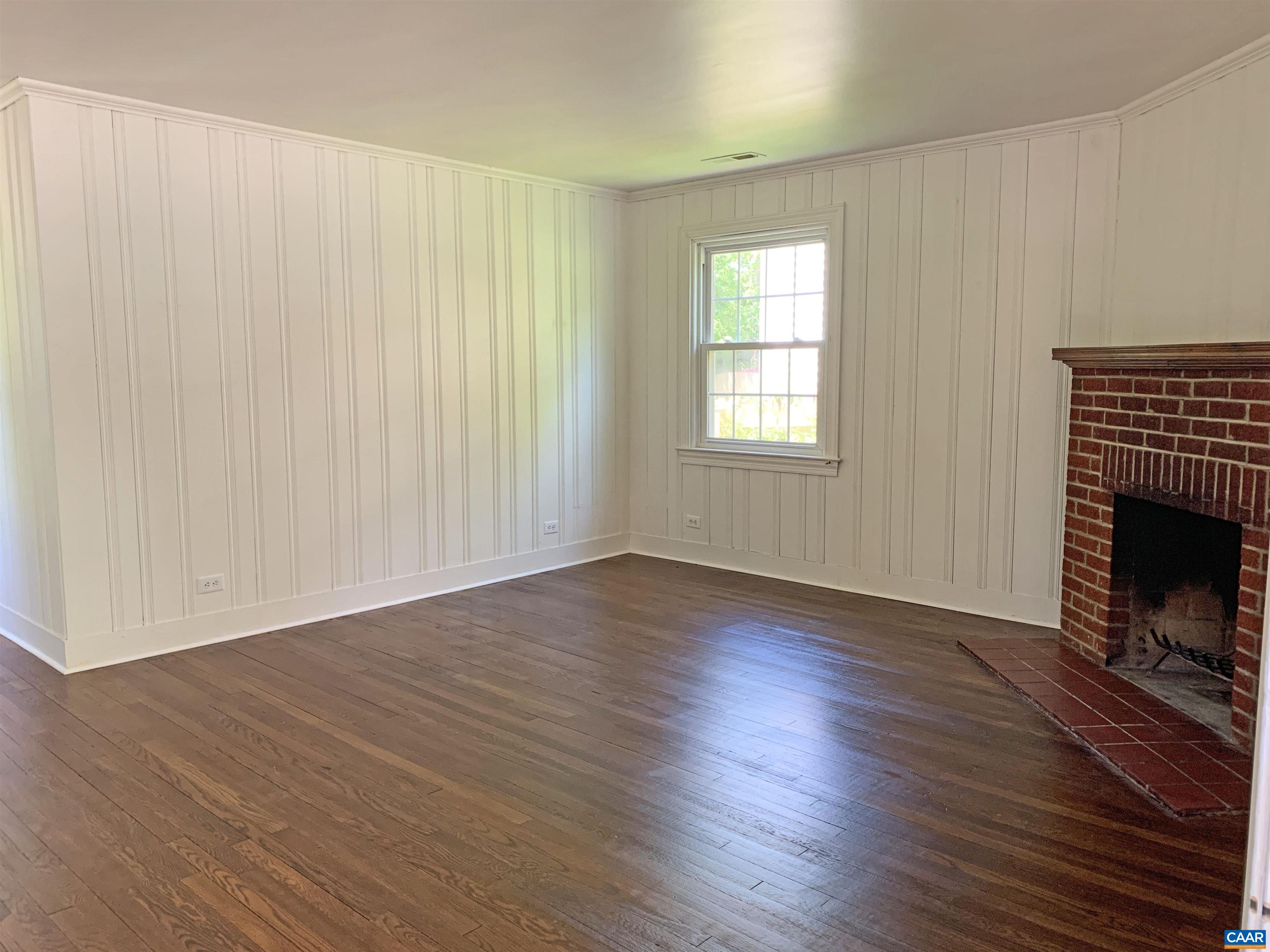 212 ROBERTSON AVE, CHARLOTTESVILLE, Virginia 22903, 3 Bedrooms Bedrooms, ,2 BathroomsBathrooms,Residential,212 ROBERTSON AVE,664566 MLS # 664566