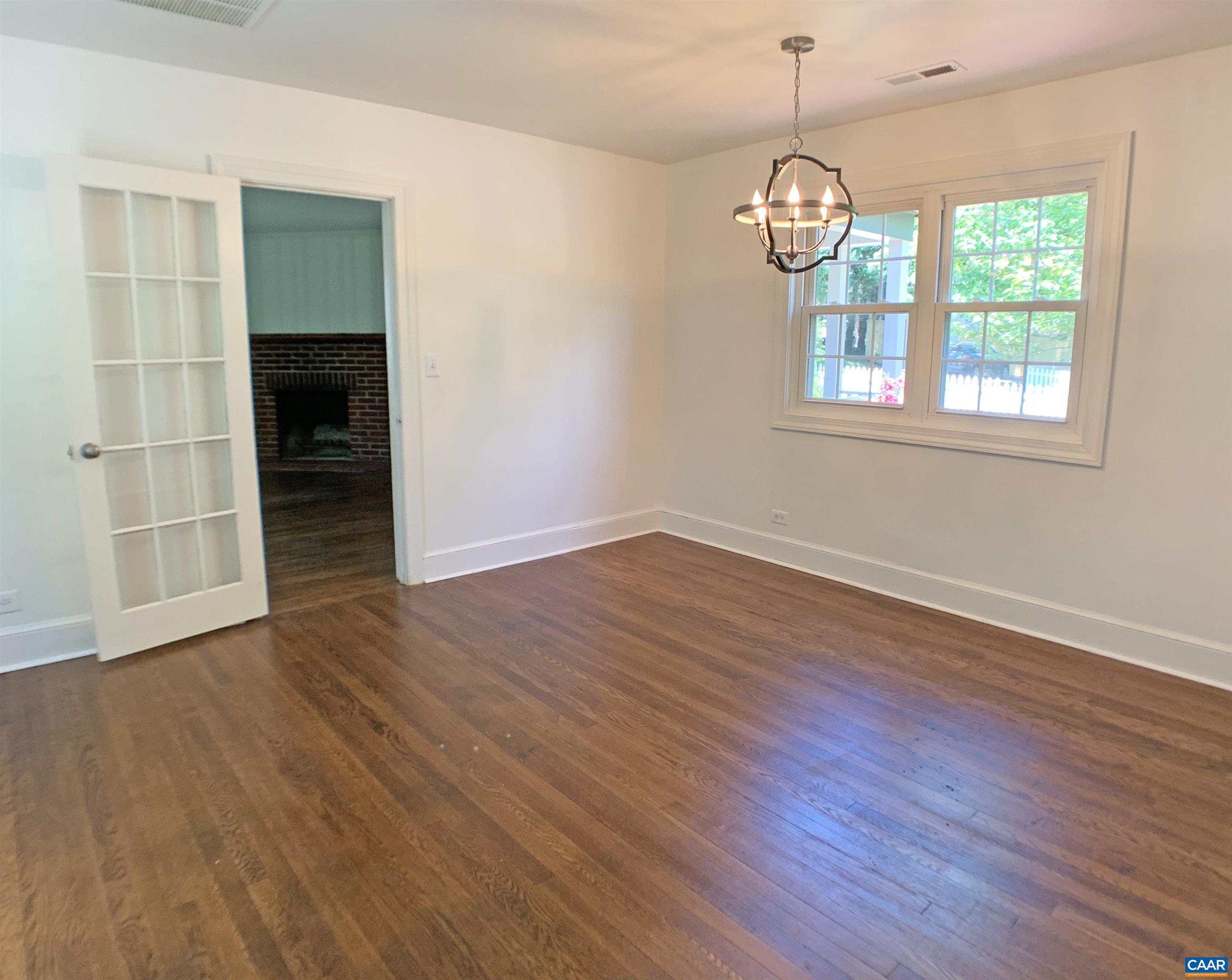 212 ROBERTSON AVE, CHARLOTTESVILLE, Virginia 22903, 3 Bedrooms Bedrooms, ,2 BathroomsBathrooms,Residential,212 ROBERTSON AVE,664566 MLS # 664566