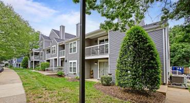 13663 ORCHARD DR #3663, CLIFTON, Virginia 20124, 1 Bedroom Bedrooms, ,1 BathroomBathrooms,Residential,For sale,13663 ORCHARD DR #3663,VAFX2231042 MLS # VAFX2231042