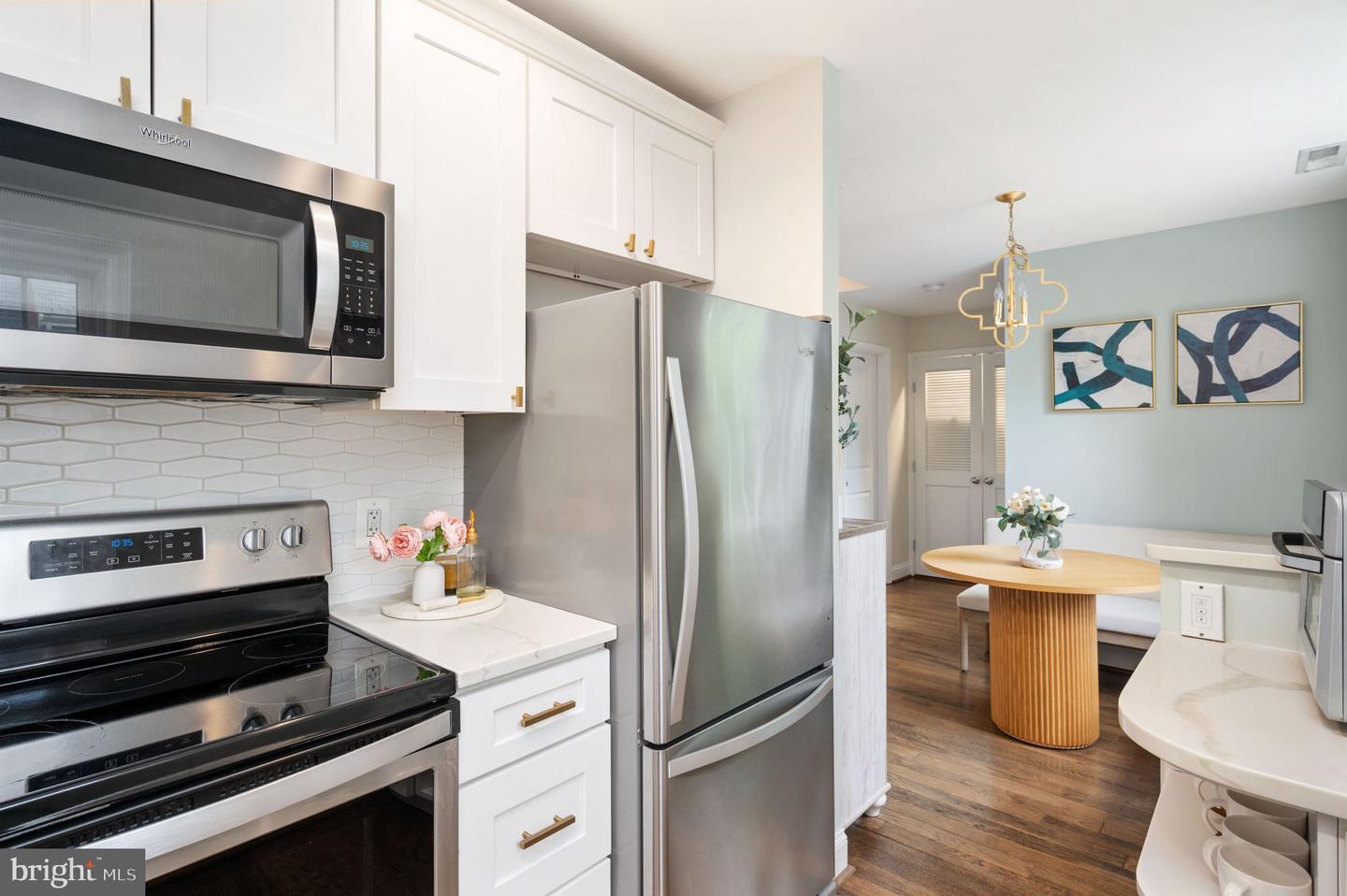 3536 S STAFFORD ST #B1, ARLINGTON, Virginia 22206, 2 Bedrooms Bedrooms, 8 Rooms Rooms,2 BathroomsBathrooms,Residential,For sale,3536 S STAFFORD ST #B1,VAAR2055326 MLS # VAAR2055326