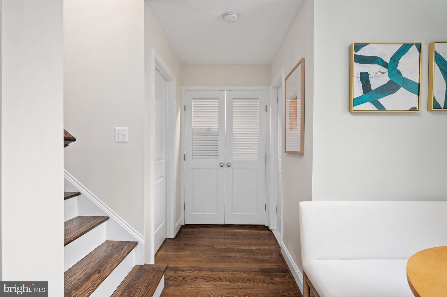 3536 S STAFFORD ST #B1, ARLINGTON, Virginia 22206, 2 Bedrooms Bedrooms, 8 Rooms Rooms,2 BathroomsBathrooms,Residential,For sale,3536 S STAFFORD ST #B1,VAAR2055326 MLS # VAAR2055326