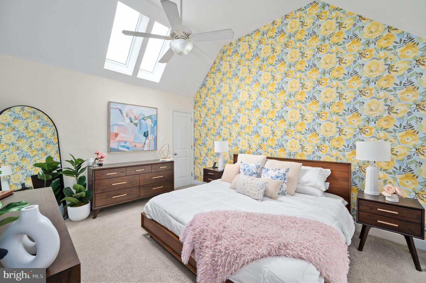 3536 S STAFFORD ST #B1, ARLINGTON, Virginia 22206, 2 Bedrooms Bedrooms, 8 Rooms Rooms,2 BathroomsBathrooms,Residential,For sale,3536 S STAFFORD ST #B1,VAAR2055326 MLS # VAAR2055326
