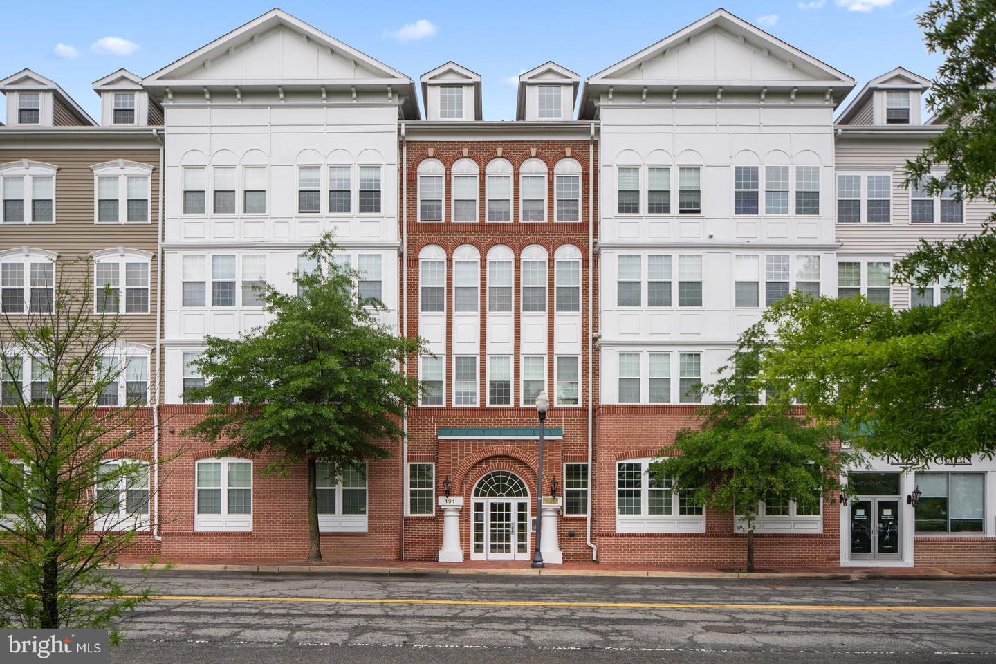 191 SOMERVELLE ST #101, ALEXANDRIA, Virginia 22304, 1 Bedroom Bedrooms, ,1 BathroomBathrooms,Residential,For sale,191 SOMERVELLE ST #101,VAAX2043444 MLS # VAAX2043444