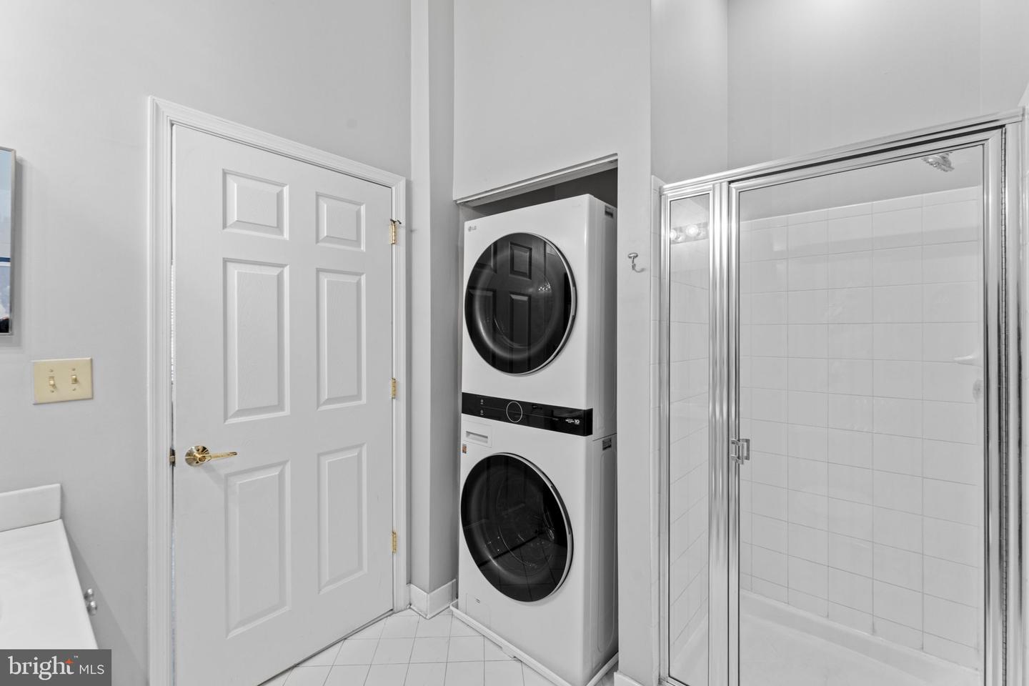 191 SOMERVELLE ST #101, ALEXANDRIA, Virginia 22304, 1 Bedroom Bedrooms, ,1 BathroomBathrooms,Residential,For sale,191 SOMERVELLE ST #101,VAAX2043444 MLS # VAAX2043444