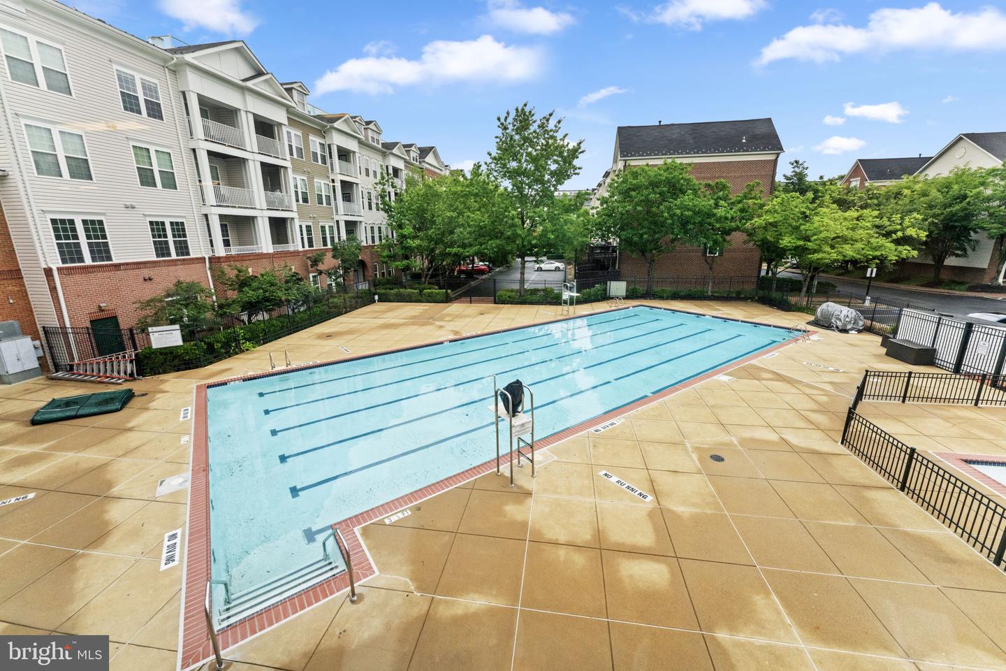 191 SOMERVELLE ST #101, ALEXANDRIA, Virginia 22304, 1 Bedroom Bedrooms, ,1 BathroomBathrooms,Residential,For sale,191 SOMERVELLE ST #101,VAAX2043444 MLS # VAAX2043444