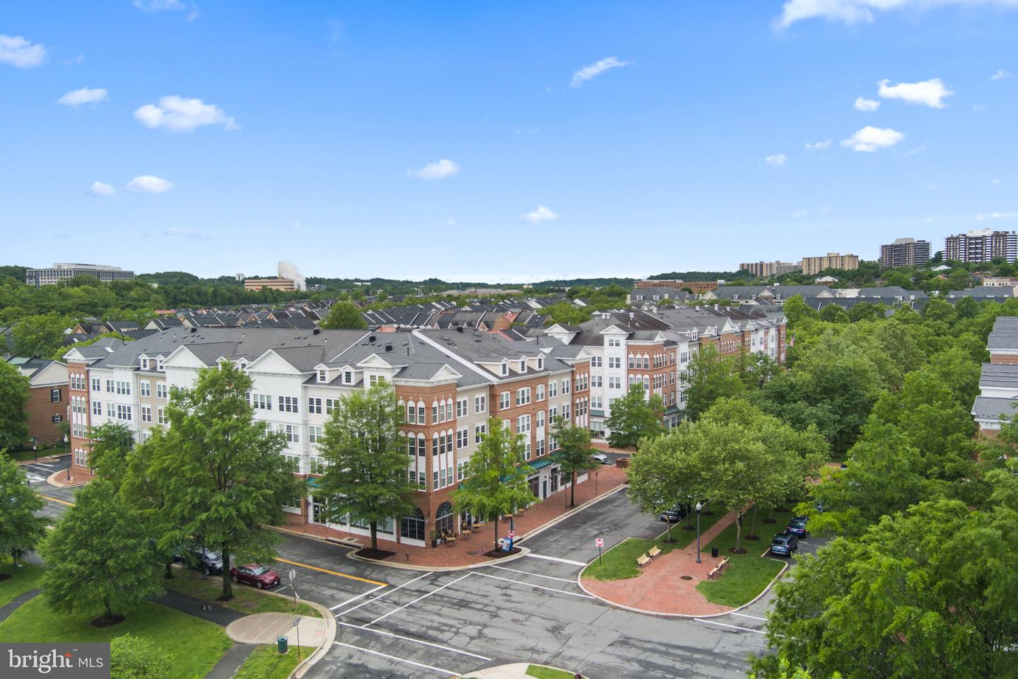191 SOMERVELLE ST #101, ALEXANDRIA, Virginia 22304, 1 Bedroom Bedrooms, ,1 BathroomBathrooms,Residential,For sale,191 SOMERVELLE ST #101,VAAX2043444 MLS # VAAX2043444
