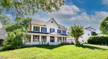 43533 GOLDEN MEADOW CIR, ASHBURN, Virginia 20147, 5 Bedrooms Bedrooms, ,3 BathroomsBathrooms,Residential,For sale,43533 GOLDEN MEADOW CIR,VALO2092684 MLS # VALO2092684