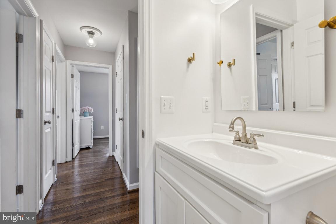 3015 GREENWAY BLVD, FALLS CHURCH, Virginia 22042, 3 Bedrooms Bedrooms, ,1 BathroomBathrooms,Residential,For sale,3015 GREENWAY BLVD,VAFX2231626 MLS # VAFX2231626