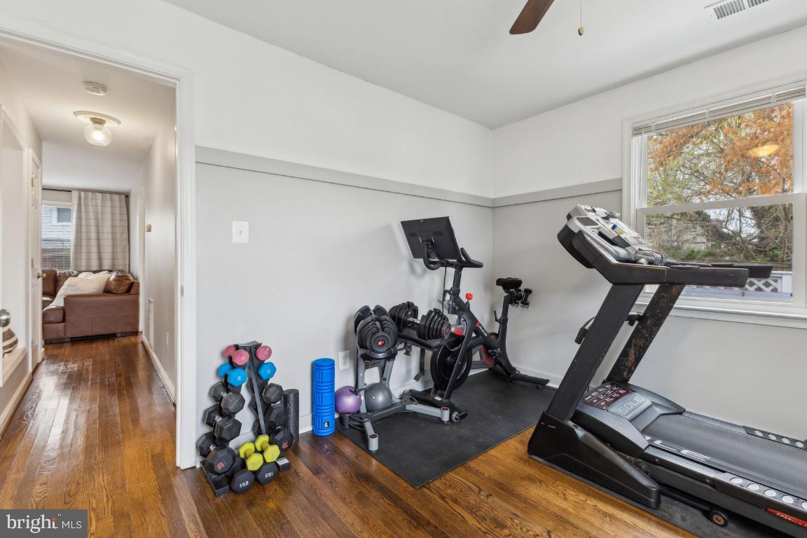 3015 GREENWAY BLVD, FALLS CHURCH, Virginia 22042, 3 Bedrooms Bedrooms, ,1 BathroomBathrooms,Residential,For sale,3015 GREENWAY BLVD,VAFX2231626 MLS # VAFX2231626