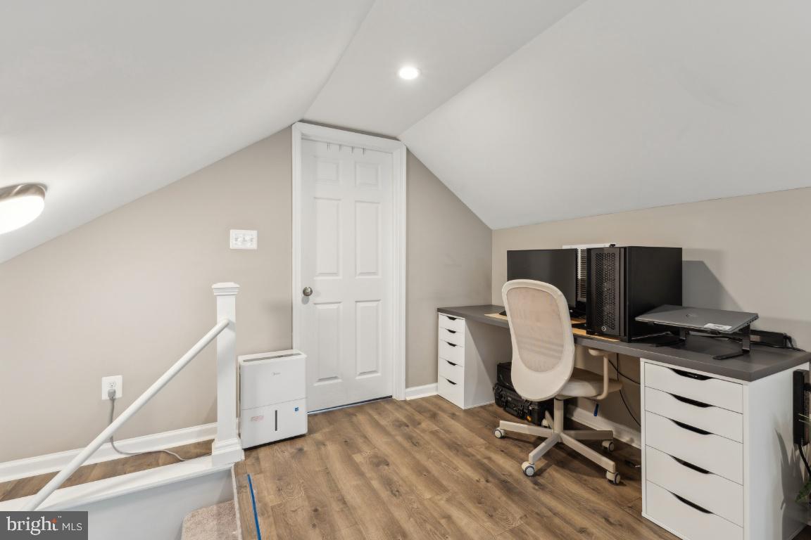 3015 GREENWAY BLVD, FALLS CHURCH, Virginia 22042, 3 Bedrooms Bedrooms, ,1 BathroomBathrooms,Residential,For sale,3015 GREENWAY BLVD,VAFX2231626 MLS # VAFX2231626