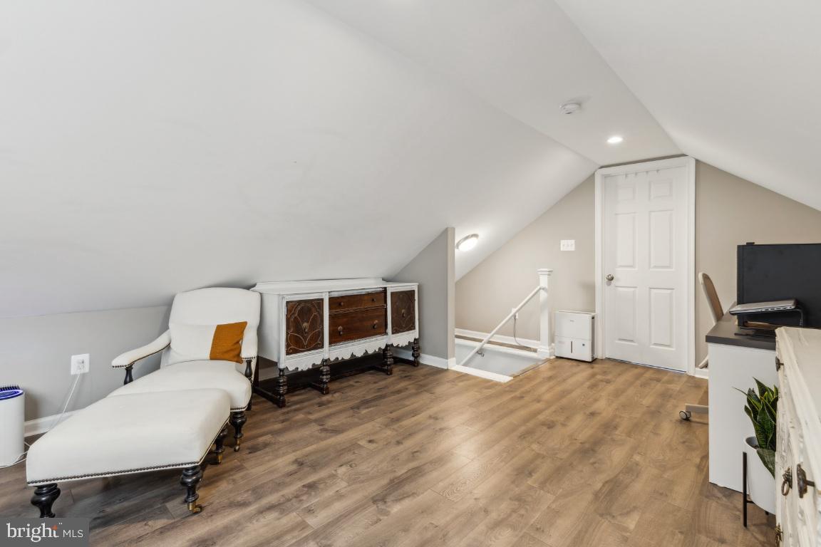 3015 GREENWAY BLVD, FALLS CHURCH, Virginia 22042, 3 Bedrooms Bedrooms, ,1 BathroomBathrooms,Residential,For sale,3015 GREENWAY BLVD,VAFX2231626 MLS # VAFX2231626