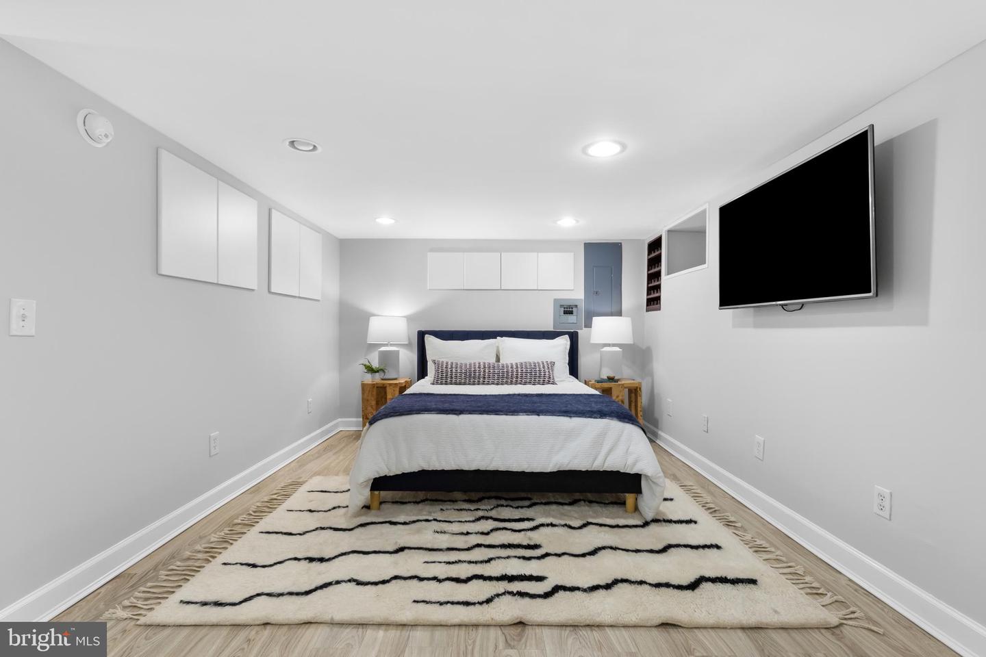 2819 S JOYCE ST, ARLINGTON, Virginia 22202, 4 Bedrooms Bedrooms, ,4 BathroomsBathrooms,Residential,For sale,2819 S JOYCE ST,VAAR2055498 MLS # VAAR2055498