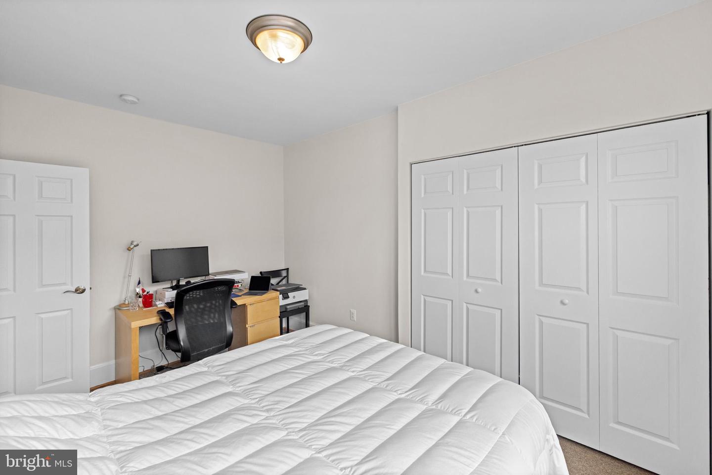 3024 WISCONSIN AVE NW #208, WASHINGTON, District Of Columbia 20016, 1 Bedroom Bedrooms, ,1 BathroomBathrooms,Residential,For sale,3024 WISCONSIN AVE NW #208,DCDC2193850 MLS # DCDC2193850