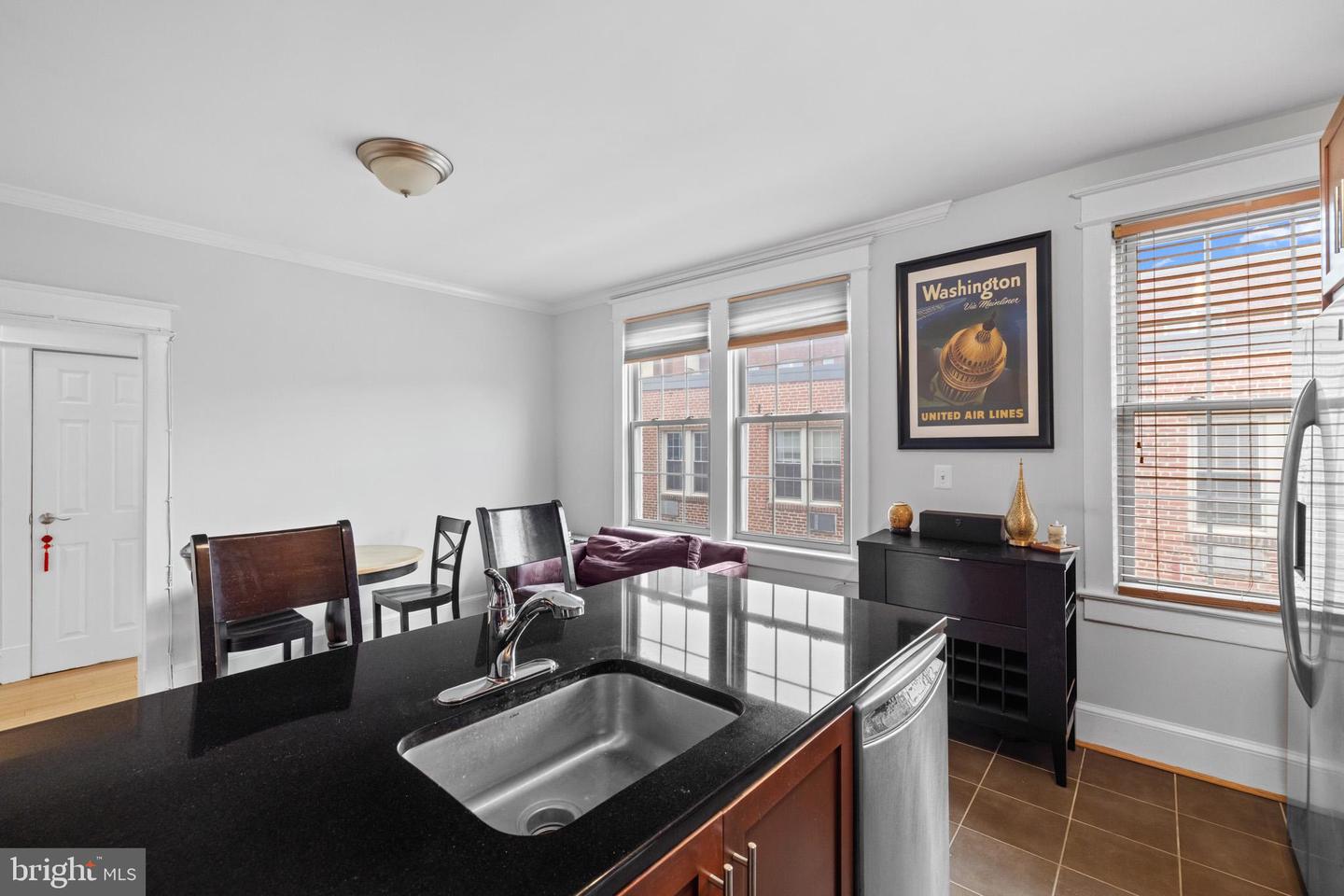 3024 WISCONSIN AVE NW #208, WASHINGTON, District Of Columbia 20016, 1 Bedroom Bedrooms, ,1 BathroomBathrooms,Residential,For sale,3024 WISCONSIN AVE NW #208,DCDC2193850 MLS # DCDC2193850