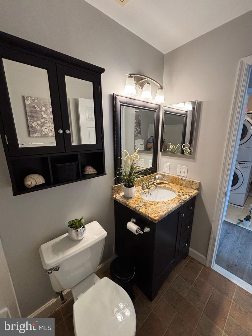 8587 WELSH PONY CT, GAINESVILLE, Virginia 20155, 5 Bedrooms Bedrooms, ,3 BathroomsBathrooms,Residential,For sale,8587 WELSH PONY CT,VAPW2091254 MLS # VAPW2091254