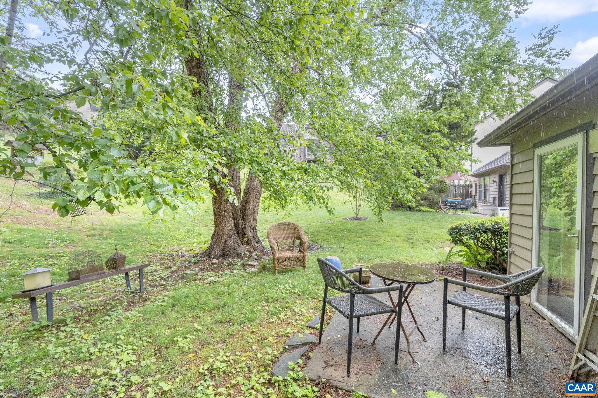 734 EXTON CT, CHARLOTTESVILLE, Virginia 22901, 2 Bedrooms Bedrooms, ,1 BathroomBathrooms,Residential,734 EXTON CT,664433 MLS # 664433