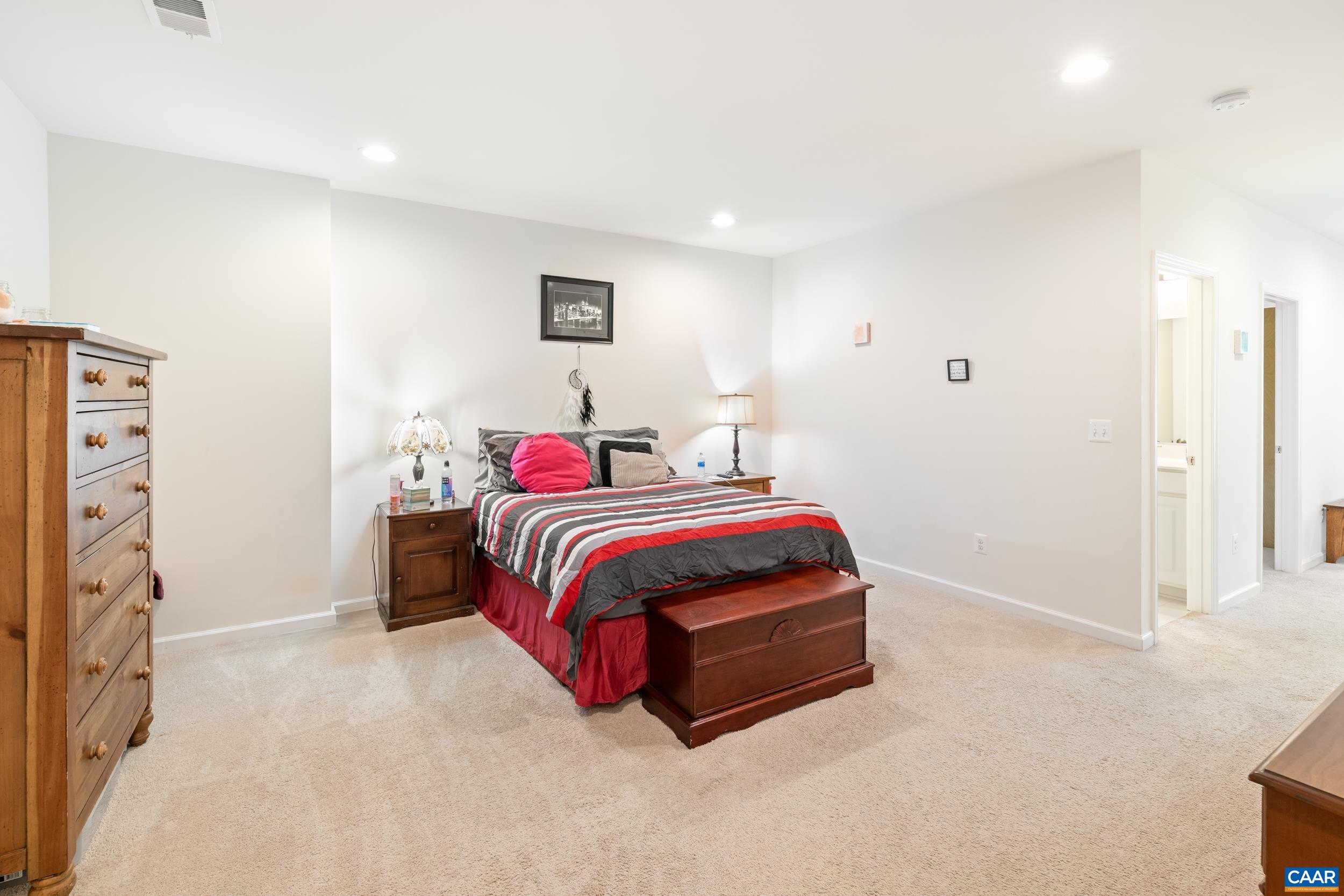 139 LONGWOOD DR, CHARLOTTESVILLE, Virginia 22903, 4 Bedrooms Bedrooms, ,3 BathroomsBathrooms,Residential,CABELL,139 LONGWOOD DR,664524 MLS # 664524