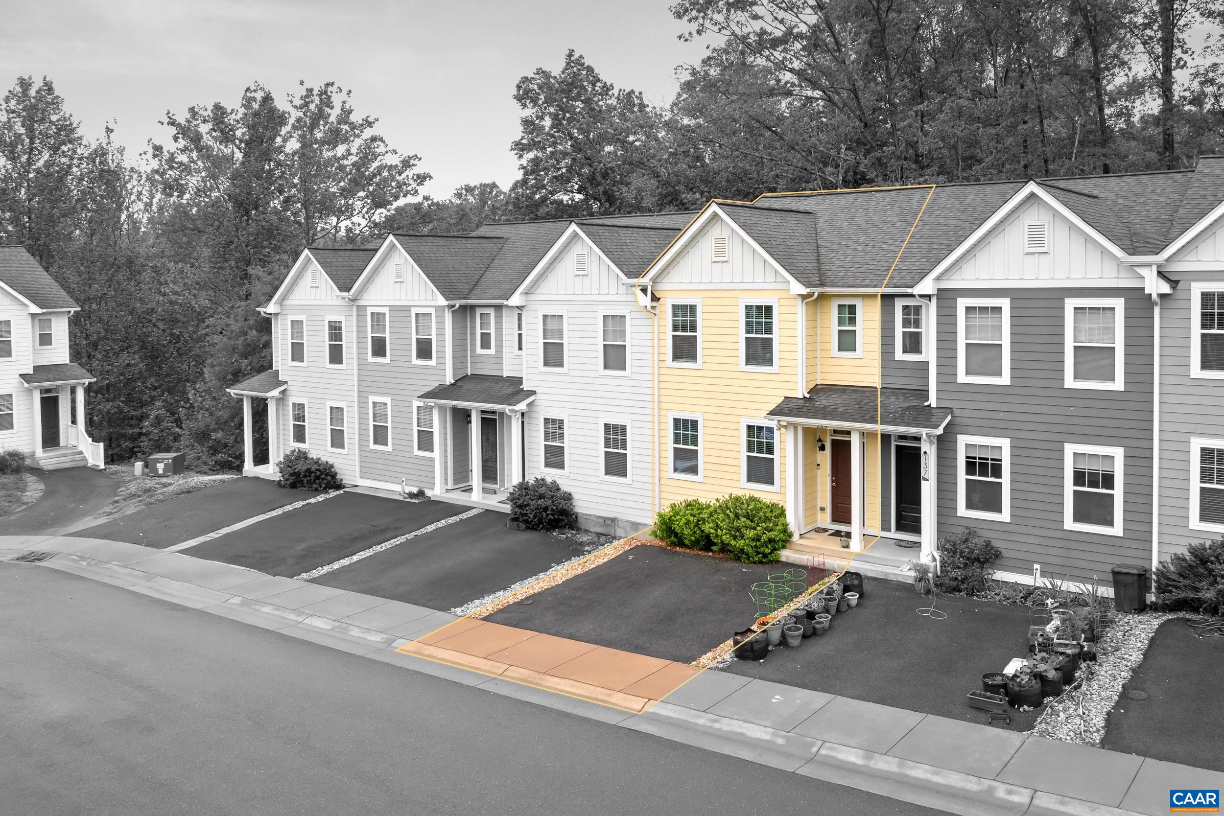 139 LONGWOOD DR, CHARLOTTESVILLE, Virginia 22903, 4 Bedrooms Bedrooms, ,3 BathroomsBathrooms,Residential,CABELL,139 LONGWOOD DR,664524 MLS # 664524
