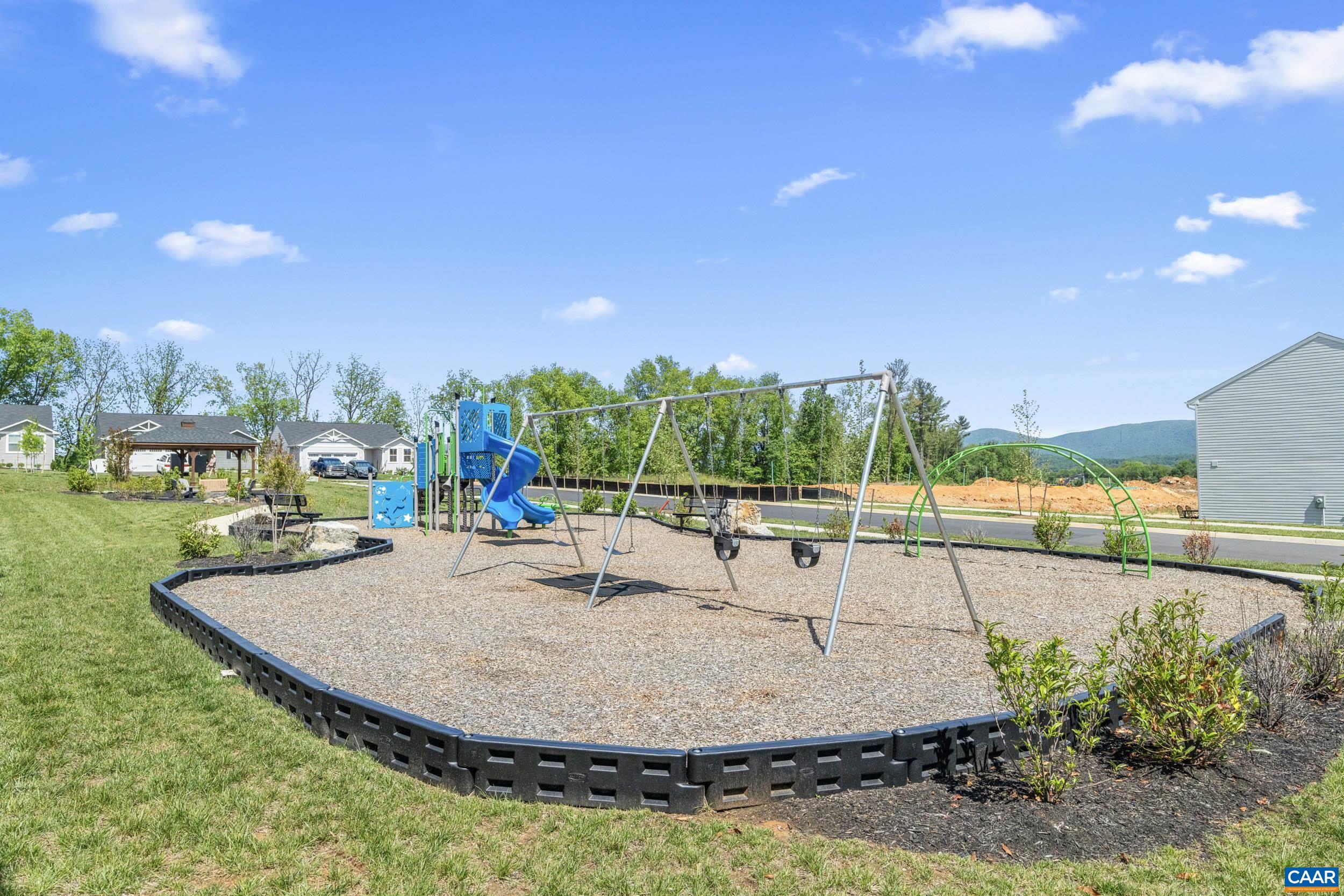 133 WHITE BIRCH RD, WAYNESBORO, Virginia 22980, 4 Bedrooms Bedrooms, ,2 BathroomsBathrooms,Residential,133 WHITE BIRCH RD,664555 MLS # 664555
