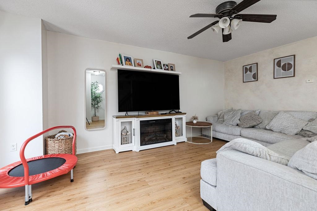 2387 KING ARTHURS CT, HARRISONBURG, Virginia 22801, 2 Bedrooms Bedrooms, ,2 BathroomsBathrooms,Residential,2387 KING ARTHURS CT,664570 MLS # 664570