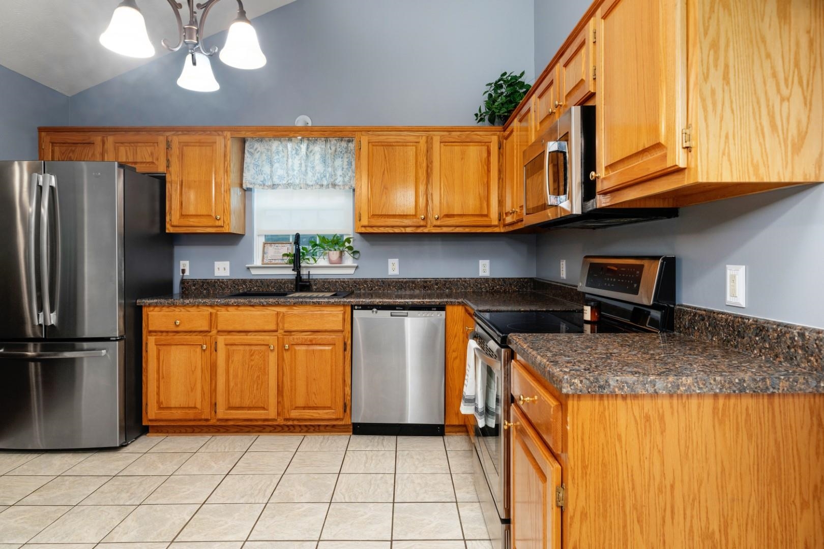 88 ASHLEIGH DR, WAYNESBORO, Virginia 22980, 2 Bedrooms Bedrooms, ,2 BathroomsBathrooms,Residential,88 ASHLEIGH DR,664572 MLS # 664572
