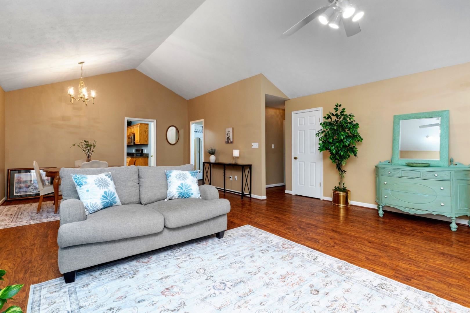 88 ASHLEIGH DR, WAYNESBORO, Virginia 22980, 2 Bedrooms Bedrooms, ,2 BathroomsBathrooms,Residential,88 ASHLEIGH DR,664572 MLS # 664572
