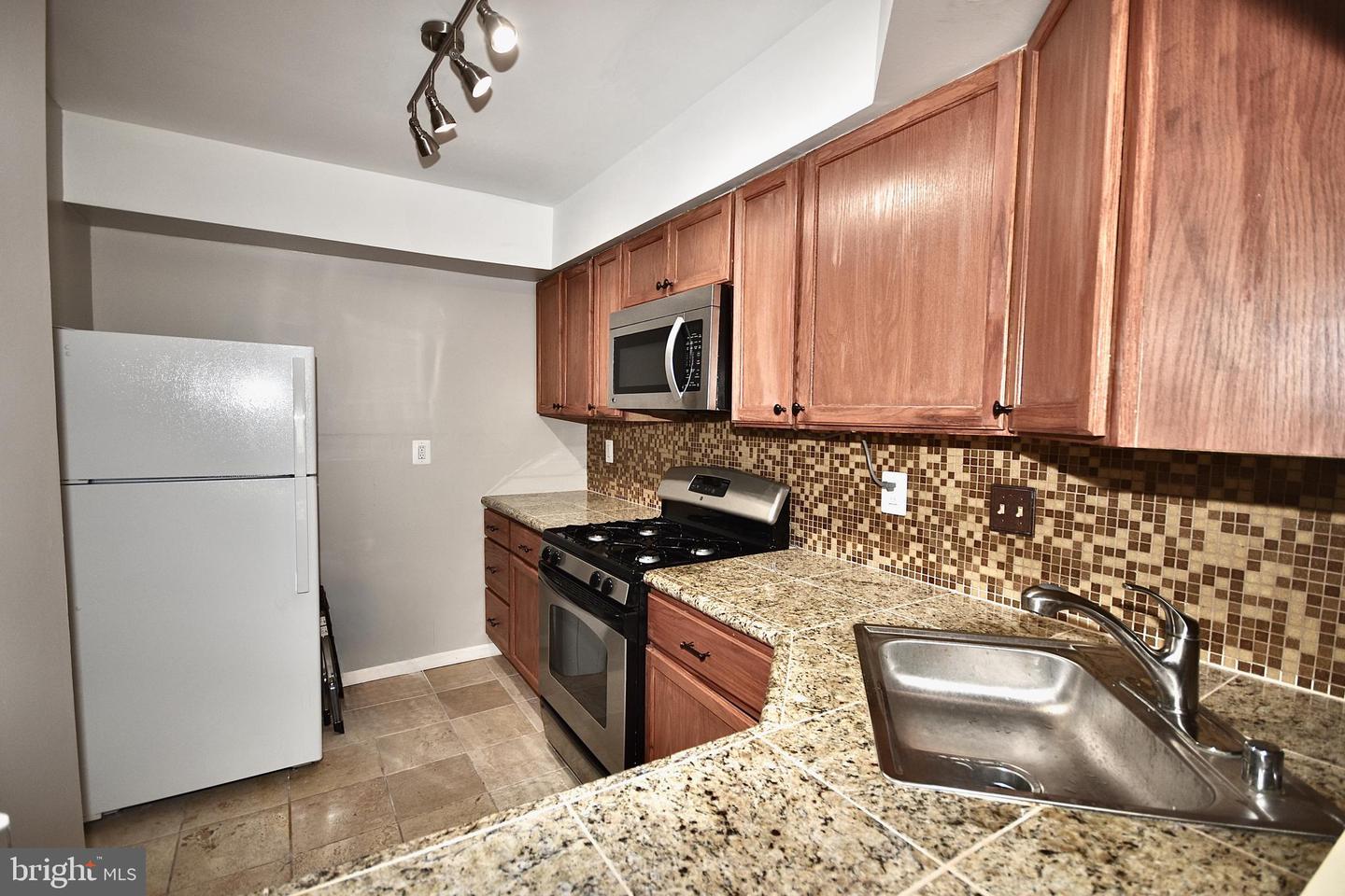 14370 GRINGSBY CT, CENTREVILLE, Virginia 20120, 2 Bedrooms Bedrooms, ,1 BathroomBathrooms,Residential,For sale,14370 GRINGSBY CT,VAFX2232768 MLS # VAFX2232768