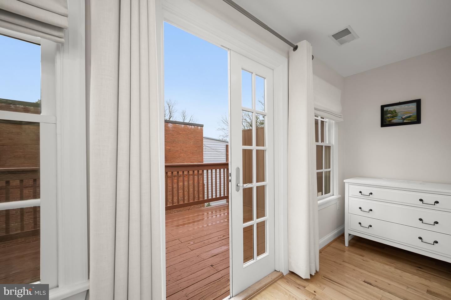 4700 UPTON ST NW #3, WASHINGTON, District Of Columbia 20016, 3 Bedrooms Bedrooms, ,2 BathroomsBathrooms,Residential,For sale,4700 UPTON ST NW #3,DCDC2194466 MLS # DCDC2194466