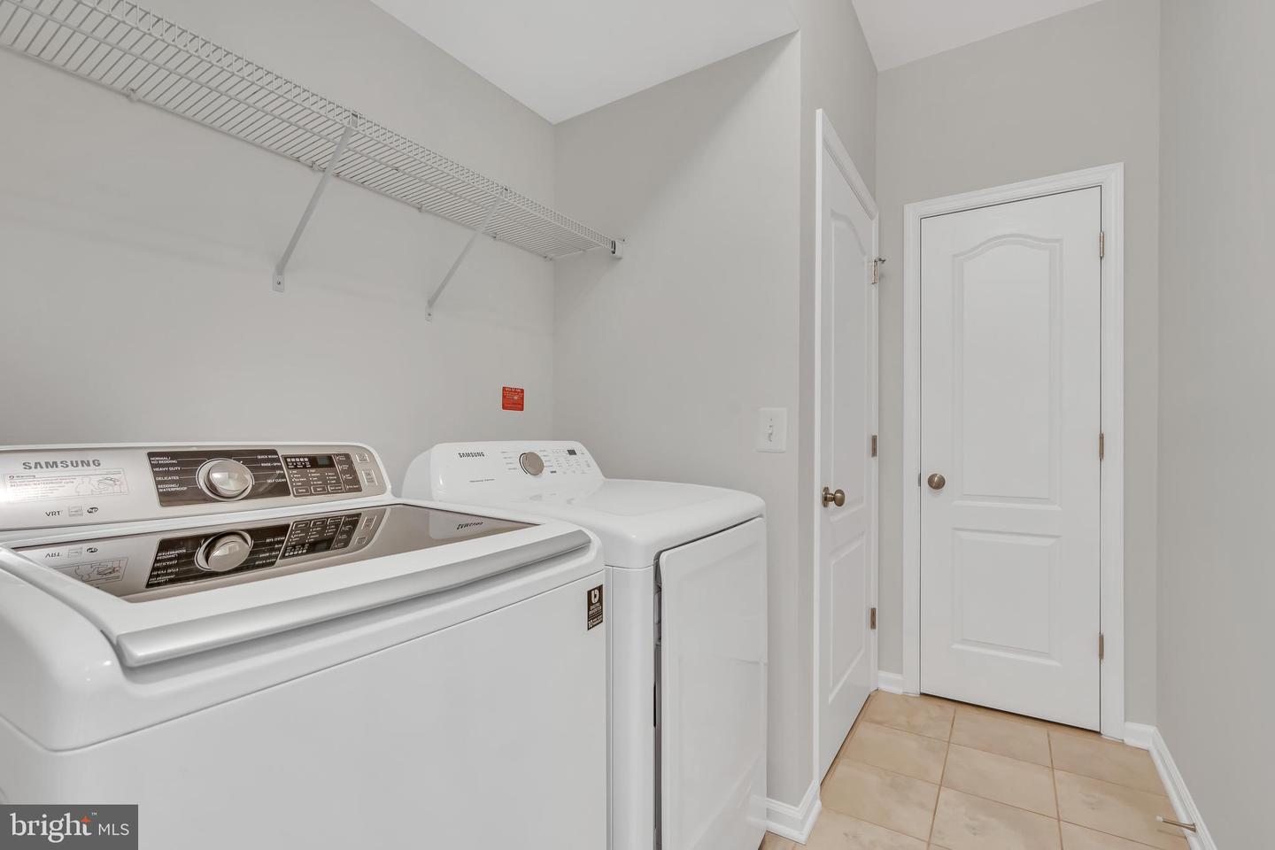 42482 BENFOLD SQ, BRAMBLETON, Virginia 20148, 3 Bedrooms Bedrooms, ,2 BathroomsBathrooms,Residential,For sale,42482 BENFOLD SQ,VALO2093266 MLS # VALO2093266