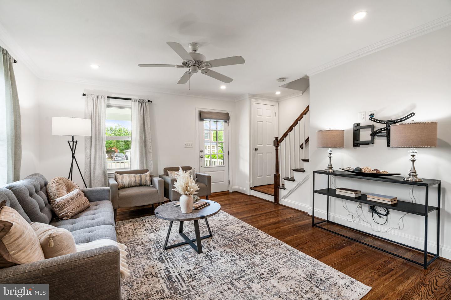 6005 MONTICELLO RD, ALEXANDRIA, Virginia 22303, 3 Bedrooms Bedrooms, ,2 BathroomsBathrooms,Residential,For sale,6005 MONTICELLO RD,VAFX2233252 MLS # VAFX2233252