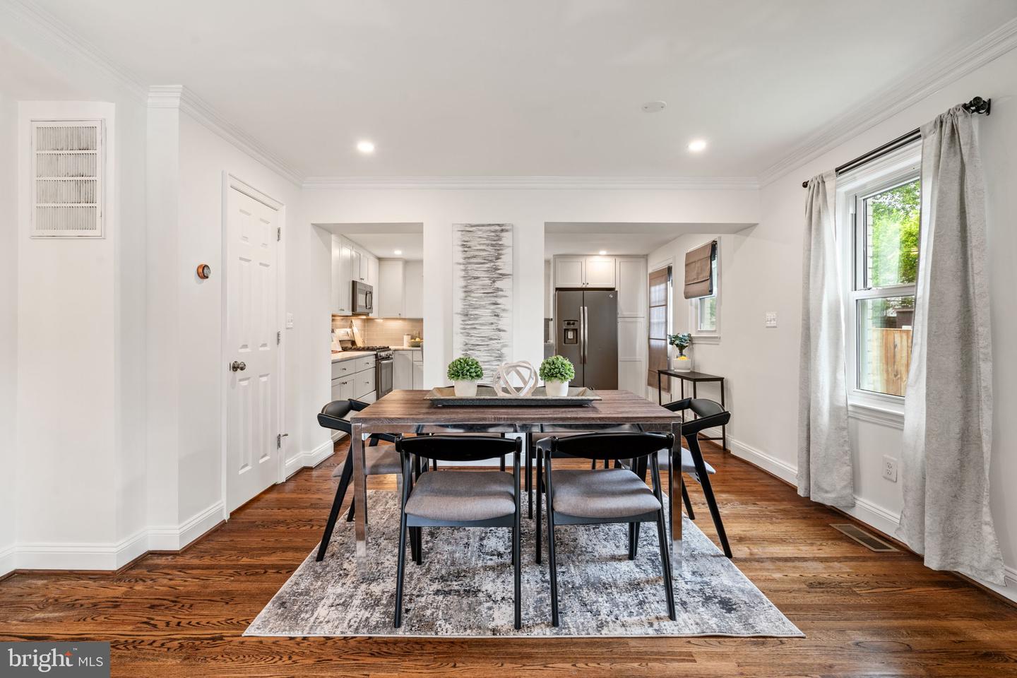6005 MONTICELLO RD, ALEXANDRIA, Virginia 22303, 3 Bedrooms Bedrooms, ,2 BathroomsBathrooms,Residential,For sale,6005 MONTICELLO RD,VAFX2233252 MLS # VAFX2233252