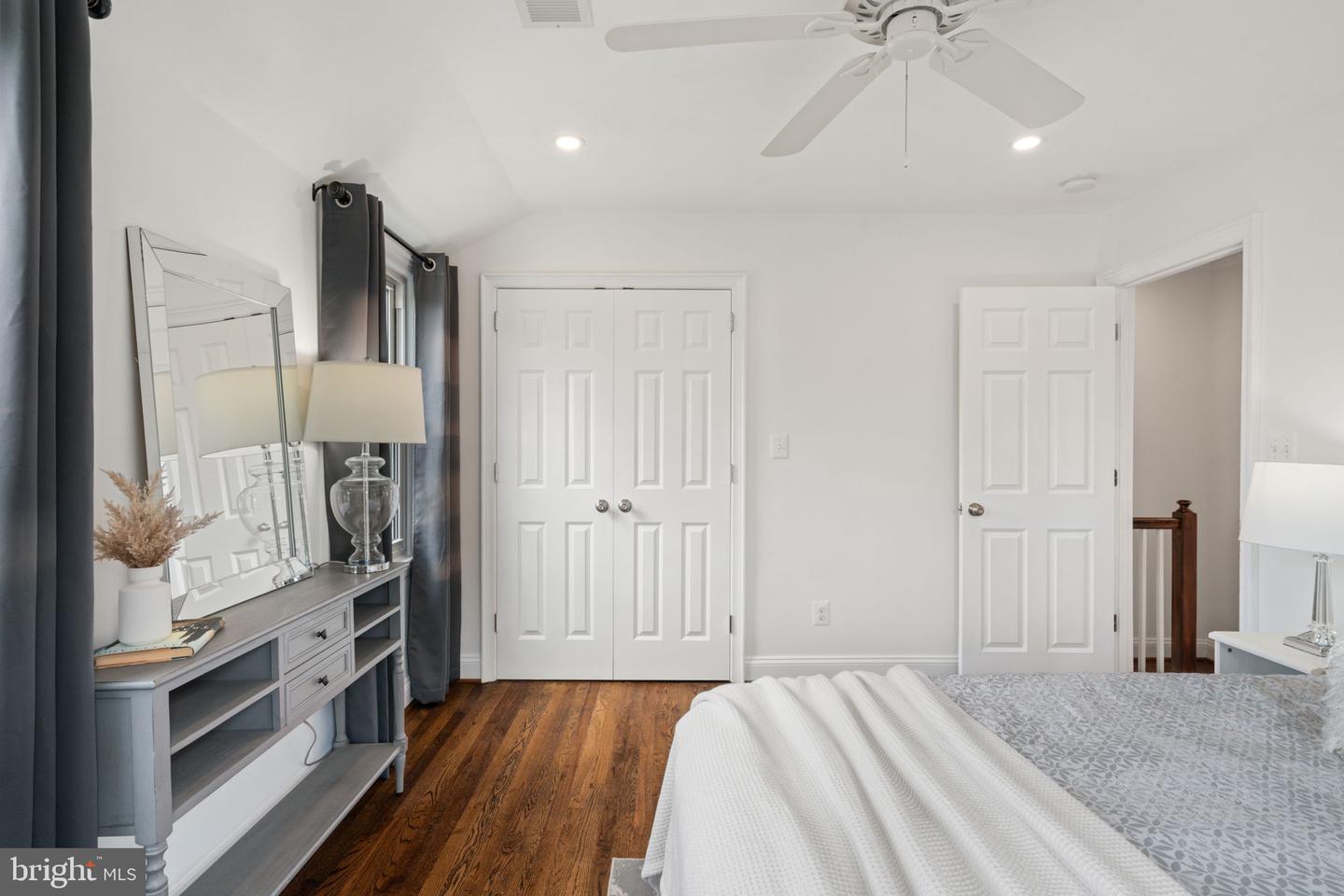 6005 MONTICELLO RD, ALEXANDRIA, Virginia 22303, 3 Bedrooms Bedrooms, ,2 BathroomsBathrooms,Residential,For sale,6005 MONTICELLO RD,VAFX2233252 MLS # VAFX2233252