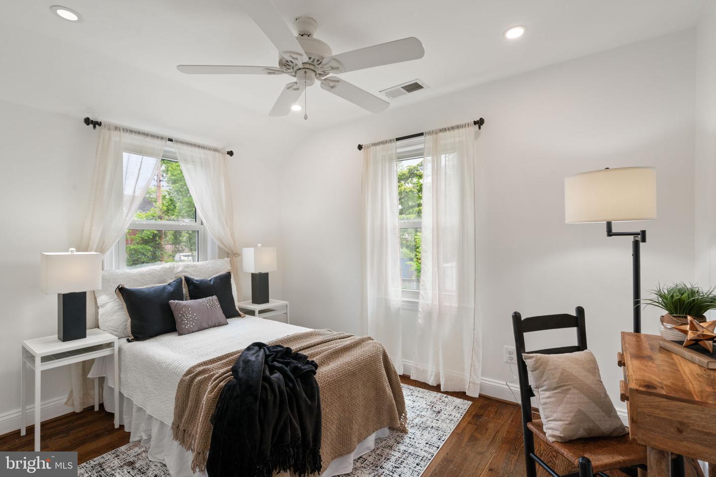 6005 MONTICELLO RD, ALEXANDRIA, Virginia 22303, 3 Bedrooms Bedrooms, ,2 BathroomsBathrooms,Residential,For sale,6005 MONTICELLO RD,VAFX2233252 MLS # VAFX2233252