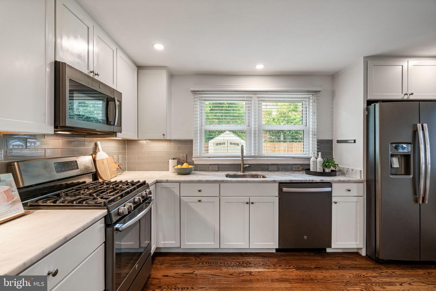 6005 MONTICELLO RD, ALEXANDRIA, Virginia 22303, 3 Bedrooms Bedrooms, ,2 BathroomsBathrooms,Residential,For sale,6005 MONTICELLO RD,VAFX2233252 MLS # VAFX2233252