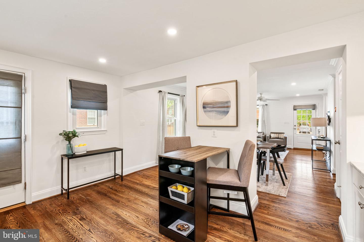 6005 MONTICELLO RD, ALEXANDRIA, Virginia 22303, 3 Bedrooms Bedrooms, ,2 BathroomsBathrooms,Residential,For sale,6005 MONTICELLO RD,VAFX2233252 MLS # VAFX2233252
