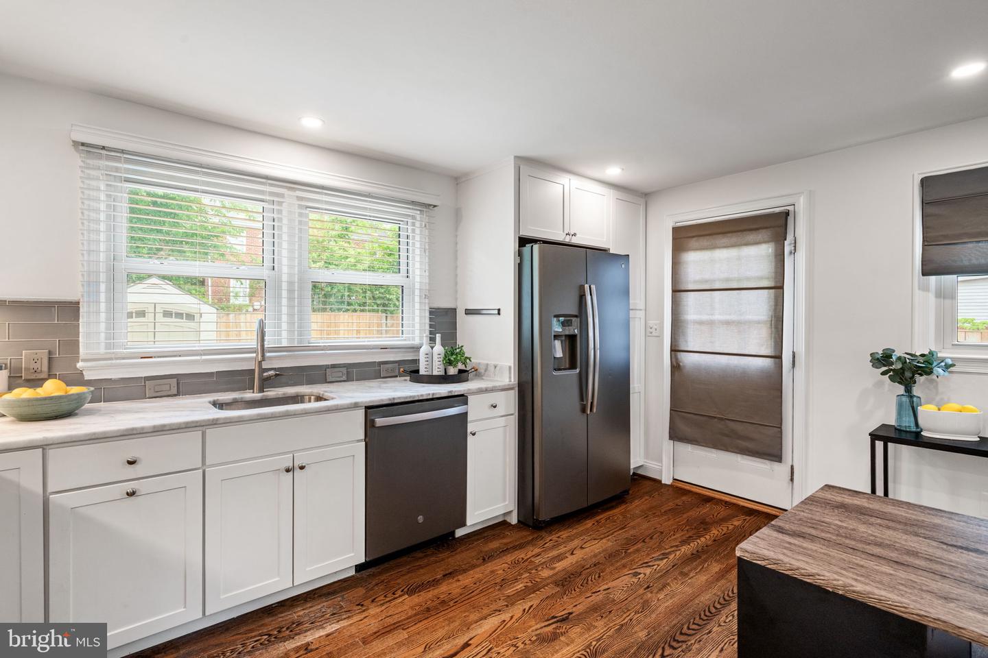 6005 MONTICELLO RD, ALEXANDRIA, Virginia 22303, 3 Bedrooms Bedrooms, ,2 BathroomsBathrooms,Residential,For sale,6005 MONTICELLO RD,VAFX2233252 MLS # VAFX2233252